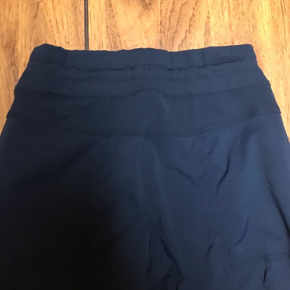 Lululemon Studio Crop - Picture 11 of 13